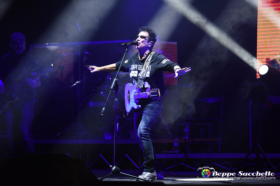 VBS_4205 - Concerto Edoardo Bennato - Peter Pan Rock 'n' Roll Tour.jpg